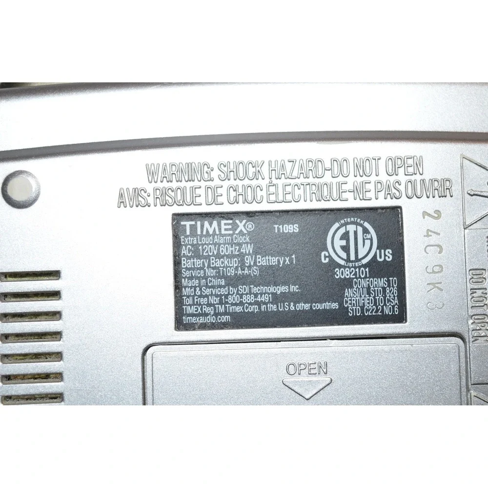 Timex Model T109S Extra Loud Alarm‎ Clock Tested Digital